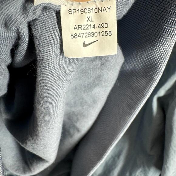 Nike Light Windbreaker Jacket Streetwear Blue Front Zip Men's Size XL - Picture 6 of 10